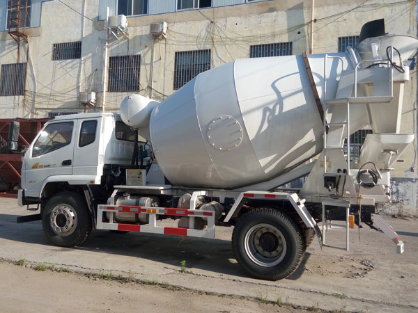 ready mix concrete truck price