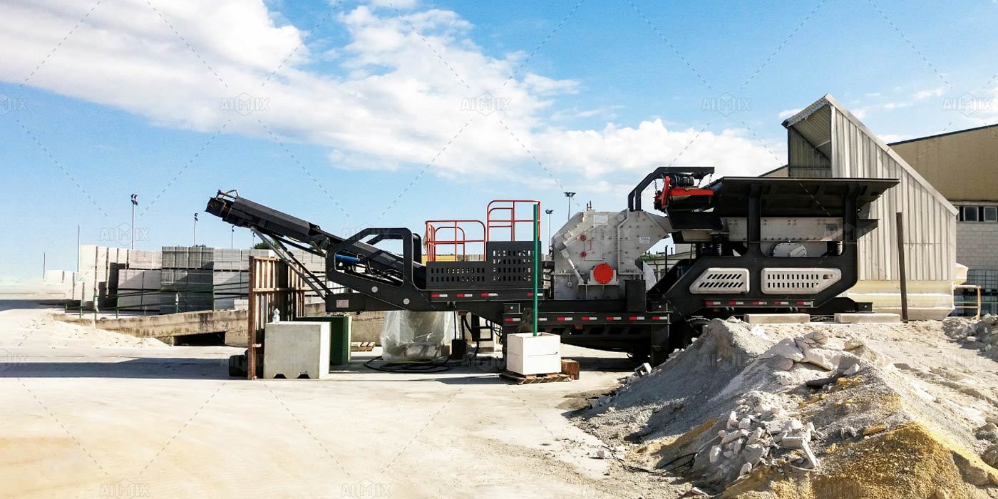 Mobile gravel crusher plants