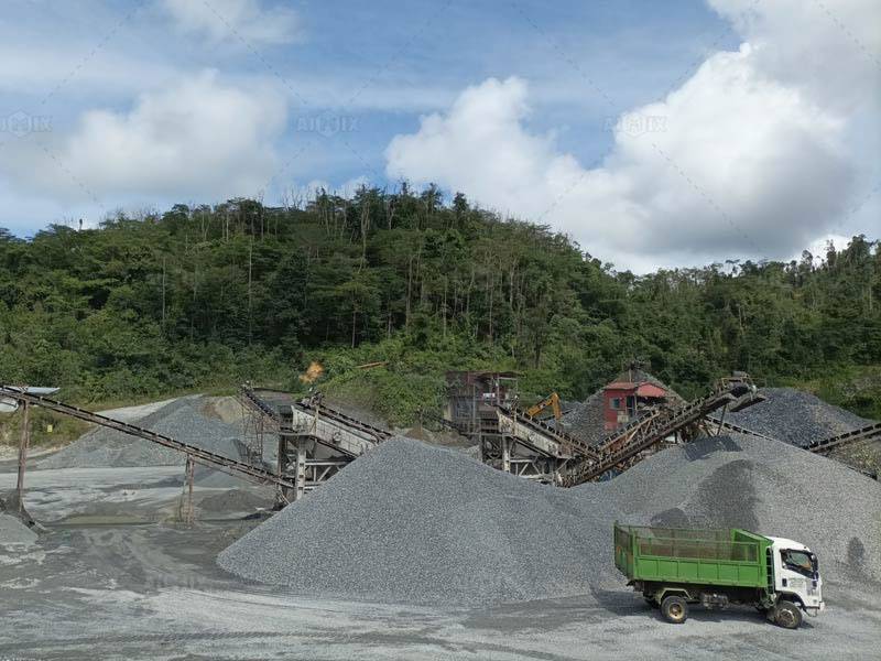 Stationary Stone Crushing Plant