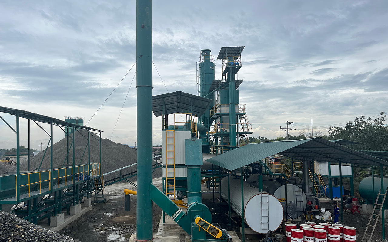 stationary asphalt plant installation